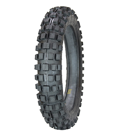 L-229 Motorcycle tire Enduro (Inner tube inclusa), 3.75-18 132832 PTS
